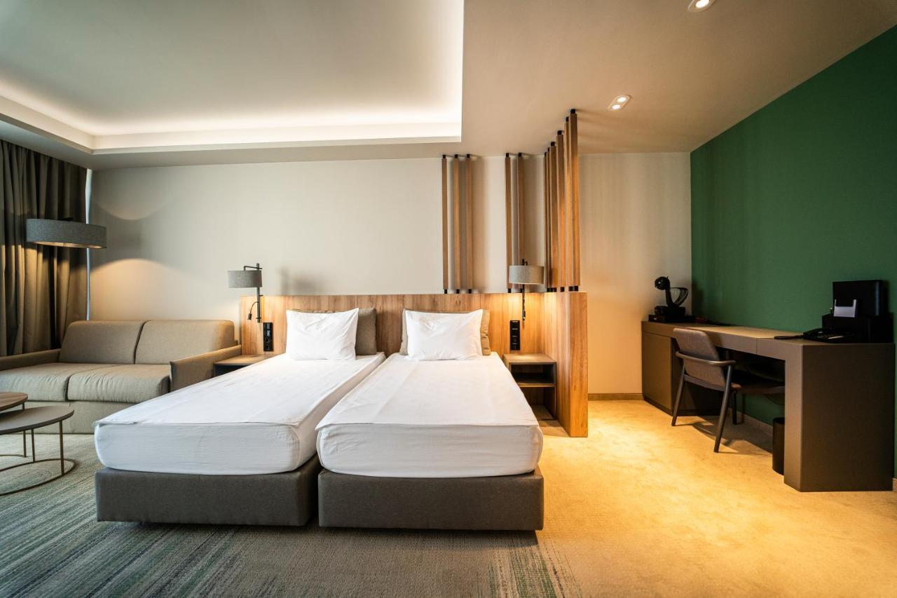 Hvd Reina Del Mar - Premium Spa Service & Free Parking Obzor Luaran gambar